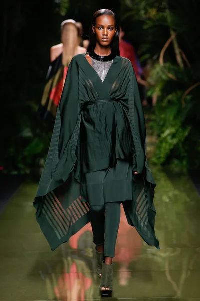 Look 52